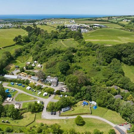Willow Valley Glamping バッド エクステリア 写真